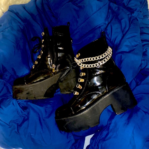 chain decor platform chunky heeled combat boots